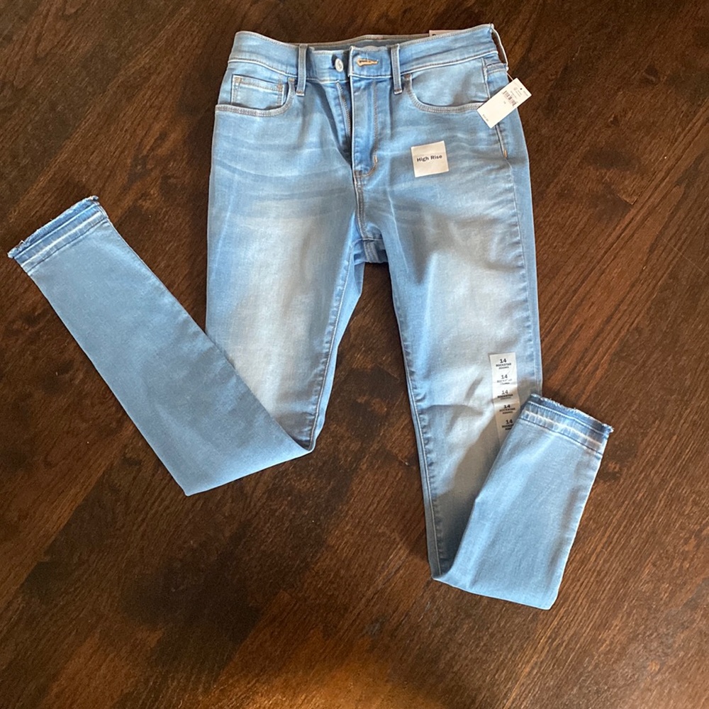 Old Navy rockstar jeans
